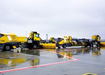 İstanbul'daki havalimanlarında planlanan seferlerde aksaklık yaşanmadı