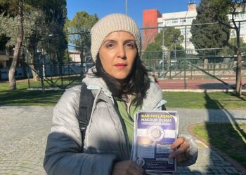 İzmir'de IBAN dolandırıcılığına karşı broşürlü uyarı