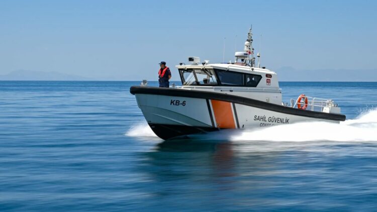 Jandarma ve Sahil Güvenlik Komutanlığı'na 3 bin 635 subay alınacak