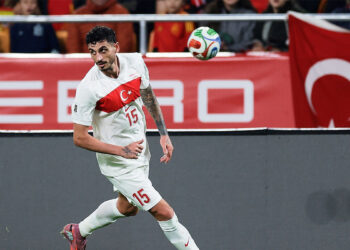 Samet Akaydın için Samsunspor ve Trabzonspor devreye girdi