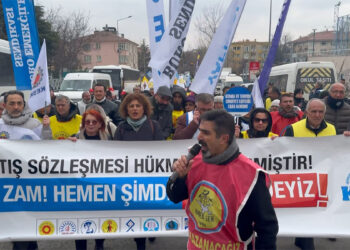 KESK, maaşlara ek yüzde 20 artış istiyor