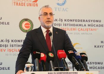 Kadınları her alanda güçlendirmeye büyük önem veriyoruz
