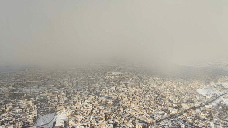 Kar altındaki Mardin, dronla görüntülendi
