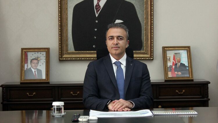 Karaman Valisi Hayrettin Çiçek, göreve başladı