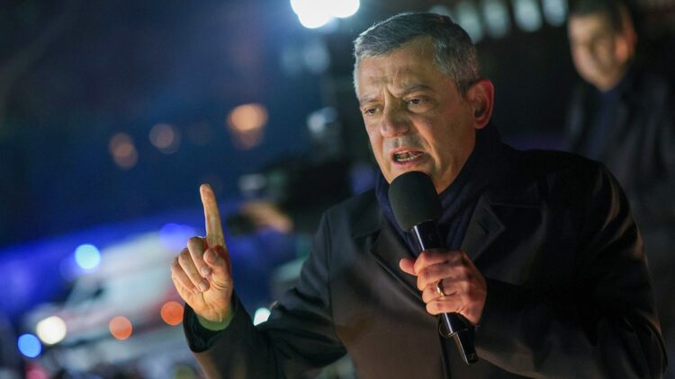 Kendinize güveniyorsanız tutuklu yargılamayı bırakın