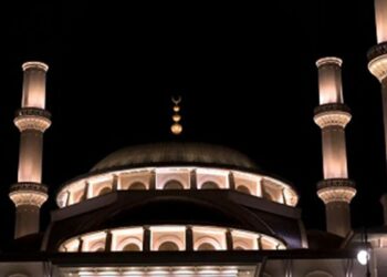 Külliye’de kandil özel programı