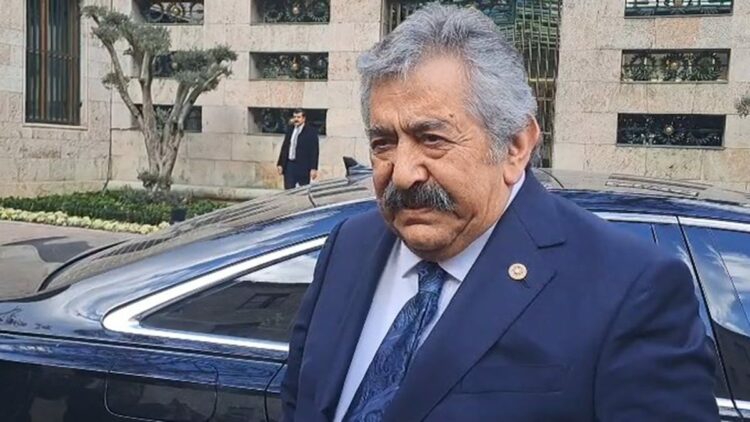 Kurtulmuş, komisyondaki grup başkan ve başkanvekillerini kabul etti