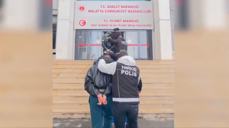 Malatya'da narkotik operasyonu; 13 tutuklama