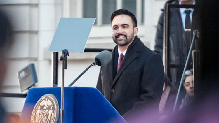 Egemen bir millete tek taraflı saldırmak, bir savaş eylemidir