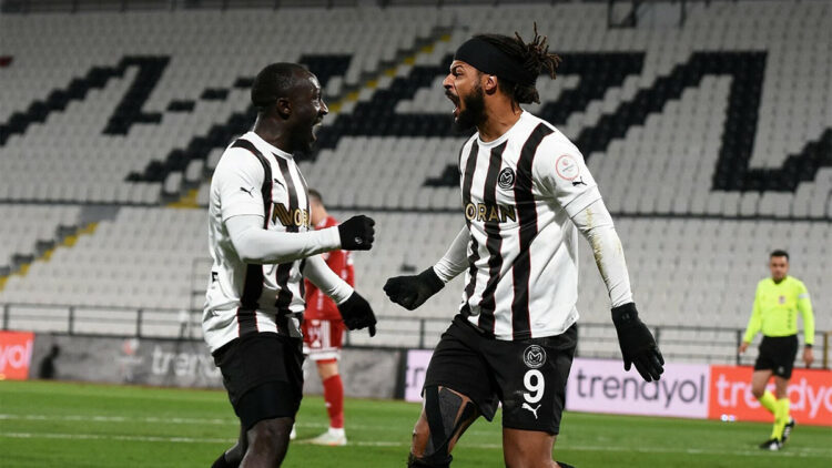 Manisa Futbol Kulübü Hatayspor'la karşı karşıya gelecek