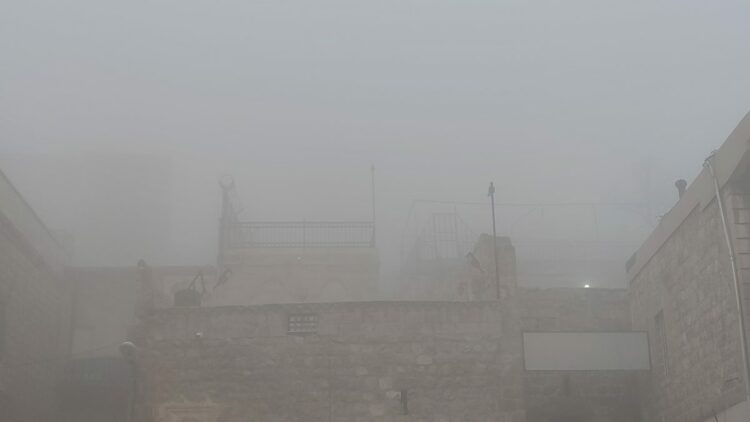 Mardin'de yoğun sis; görüş mesafesi 10 metreye düştü