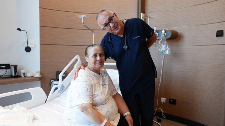 Mitral kapak yetmezliği yaşayan hasta, Türkiye'de sağlığına kavuştu