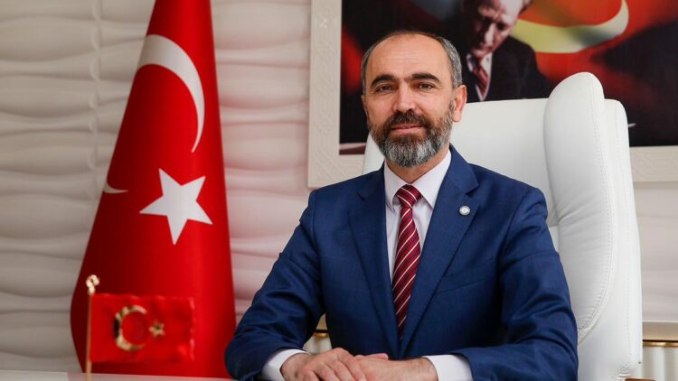 Mutlu Türkmen, EUSA Rektöreler Konseyi Başkanı oldu