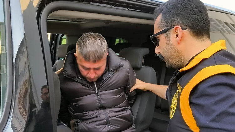 Öğretmene silahla saldıran veli: Herkesin çocuğu kendine kıymetli