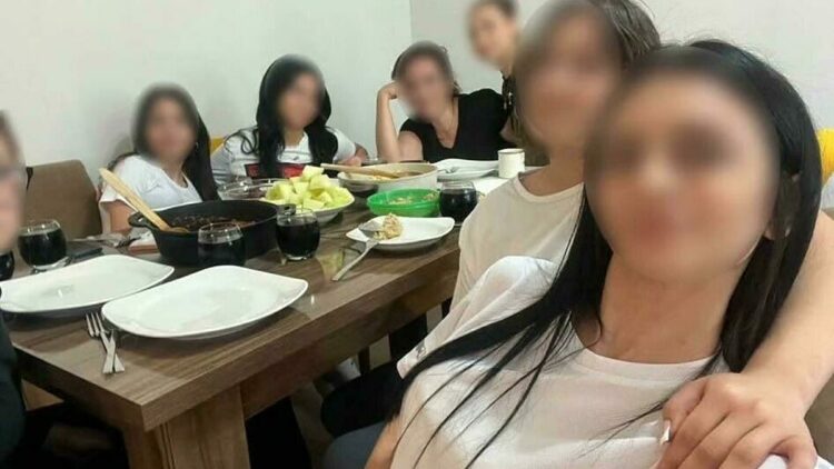 Öğrencilerini evine temizlik yapmaya götüren öğretmen, serbest bırakıldı