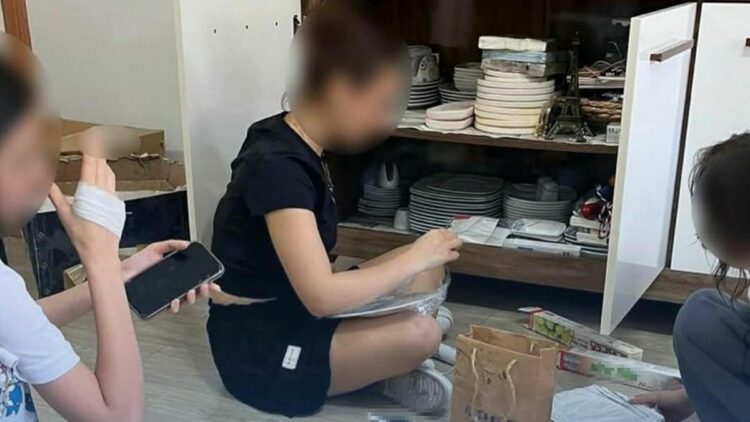 Öğrencilerini evine temizlik yapmaya götüren öğretmene soruşturma