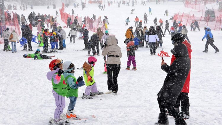 Palandöken'de kar kalınlığı 230 santimetreye ulaştı