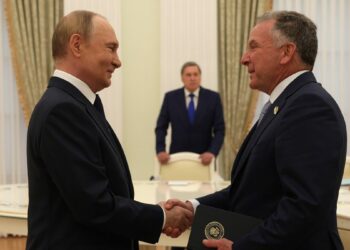 Putin, ABD heyetiyle bir araya geldi