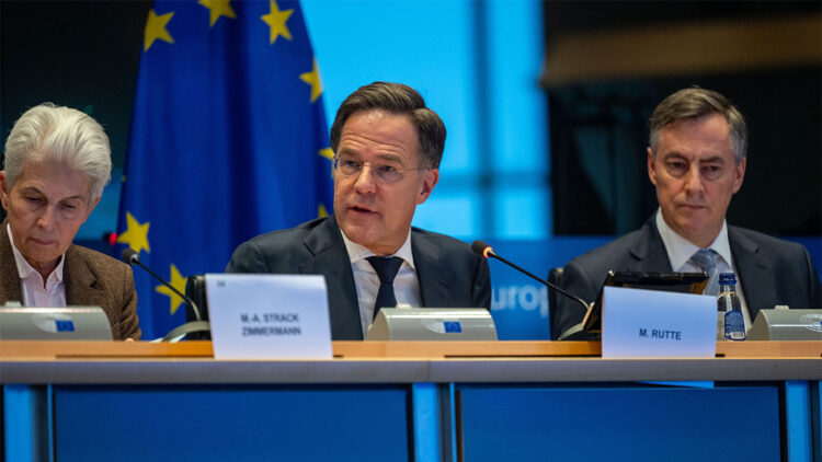 Avrupa, Ukrayna'ya gerekli miktarda silah sağlayacak durumda değil