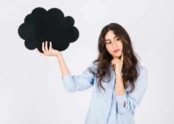 Rüminasyonun toplumsal zemini: Modern birey neden sürekli zihnine takılıyor?