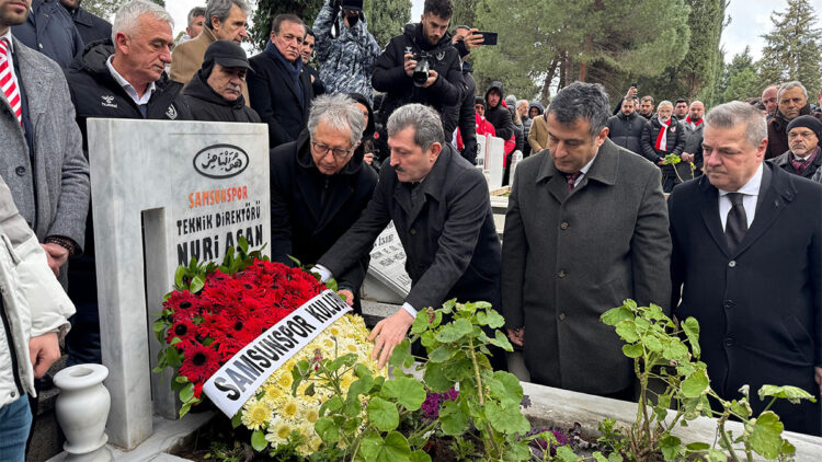 Samsunspor'da futbol şehitleri için anma töreni