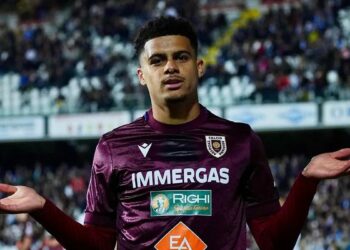 Samsunspor, Elayis Tavşan ile 4,5 yıllık sözleşme imzaladı