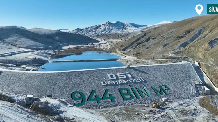 Sivas'taki Ulaş Baharözü Barajı'nda su tutuldu