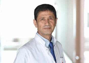 Soğuk ve rüzgarlı havalar yüz felci riskini artırıyor