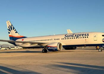 SunExpress filosuna 4 yeni Boeing 737-8