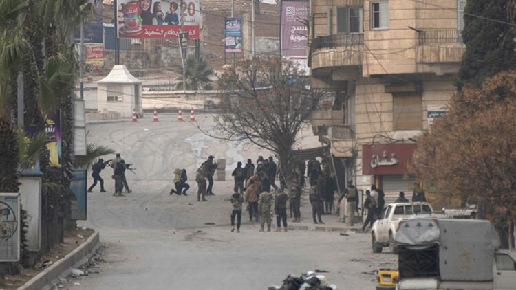 Suriye ordusu, Eşrefiyye ve Beni Zeyd'de büyük ölçüde kontrolü sağladı 