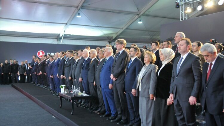 THY'nin 100 milyar lira değerindeki 8 yeni tesisinin temeli atıldı