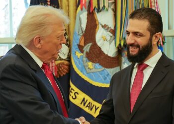 Trump, Suriye Cumhurbaşkanı Ahmed Şara ile telefonda görüştü