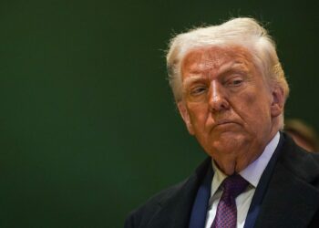 Trump'ta Kanada'ya 'Çin' tehditi: Yüzde 100 gümrük vergisi uygulanacak
