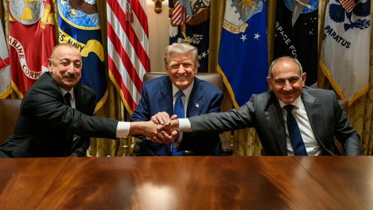 Trump'tan Aliyev ve Paşinyan'a teşekkür