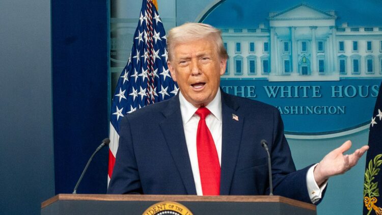 Trump'tan Kanada'ya 'Altın Kubbe' tepkisi