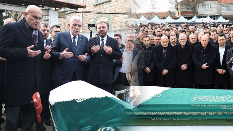 İYİ Partili Çömez'in annesi toprağa verildi