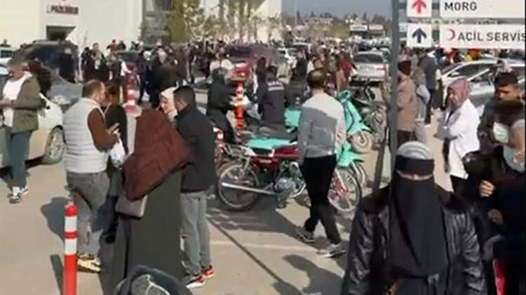 Üzerinde bomba olduğunu iddia etti; asılsız çıktı