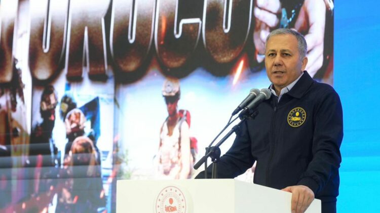 Uyuşturucuyla mücadele, bir milletin istikbalini savunma meselesidir