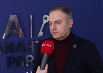 Vatan ve bayrak kırmızı çizgimizdir