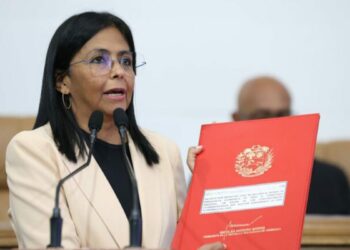 Venezuela geçici Devlet Başkanı Rodriguez'den ABD'ye çağrı