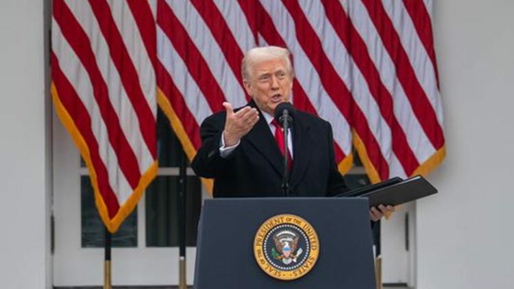 Venezuela'daki geçici yönetim yaptırım altındaki petrolü ABD'ye gönderecek