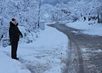 Zonguldak kar altında; 133 köy yolu ulaşıma kapandı