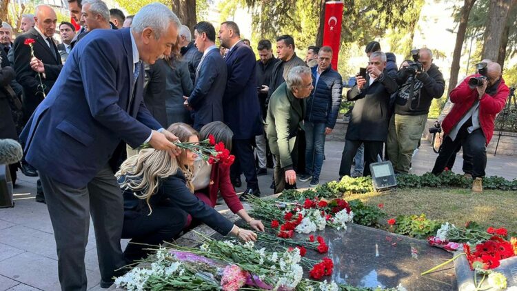 Zübeyde Hanım vefatının 103'üncü yıl dönümünde anıldı