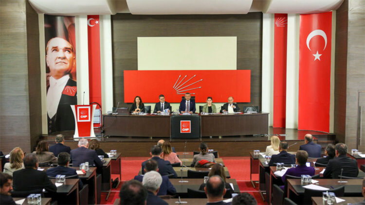 CHP'den PM sonuç bildirgesi: Erken seçim, ertelenemez ve acil bir ihtiyaç haline gelmiştir