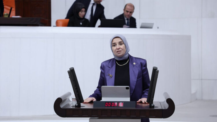 0,89 enflasyon milletin aklıyla alay etmektir, bu bir hak gaspıdır