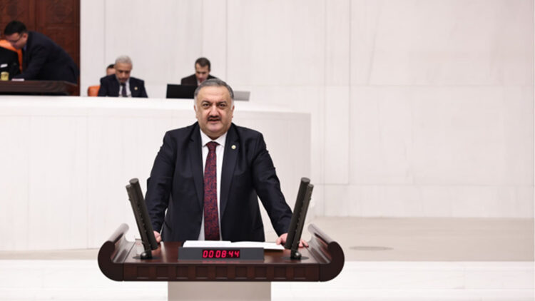 Saniye saniye faize akan para, emeklinin sofrasından eksiliyor