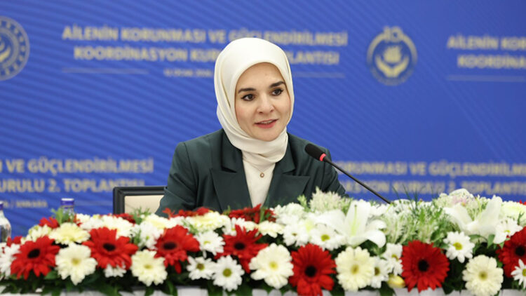 Aile ve Gençlik Fonu'nu 81 ilimizde yaygınlaştırdık