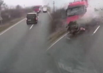 Romanya'da trafik kazası; 7 PAOK taraftarı hayatını kaybetti