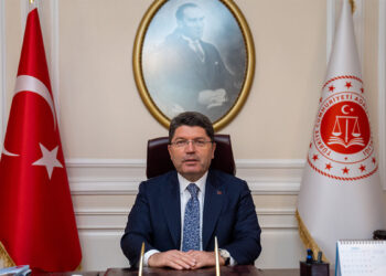 Uluslararası hukuku ve siyasi meşruiyeti ihlal eden hiçbir girişimi kabul etmeyiz