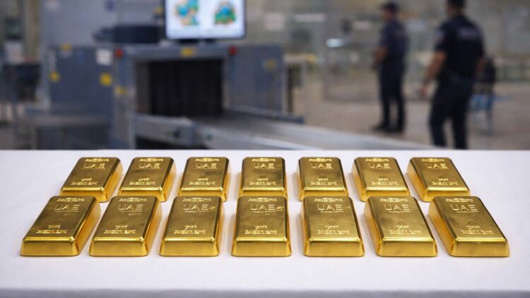 1 kilo altın rüşvet alan polis ve güvenlik görevlisine 12'şer yıla kadar hapis talebi